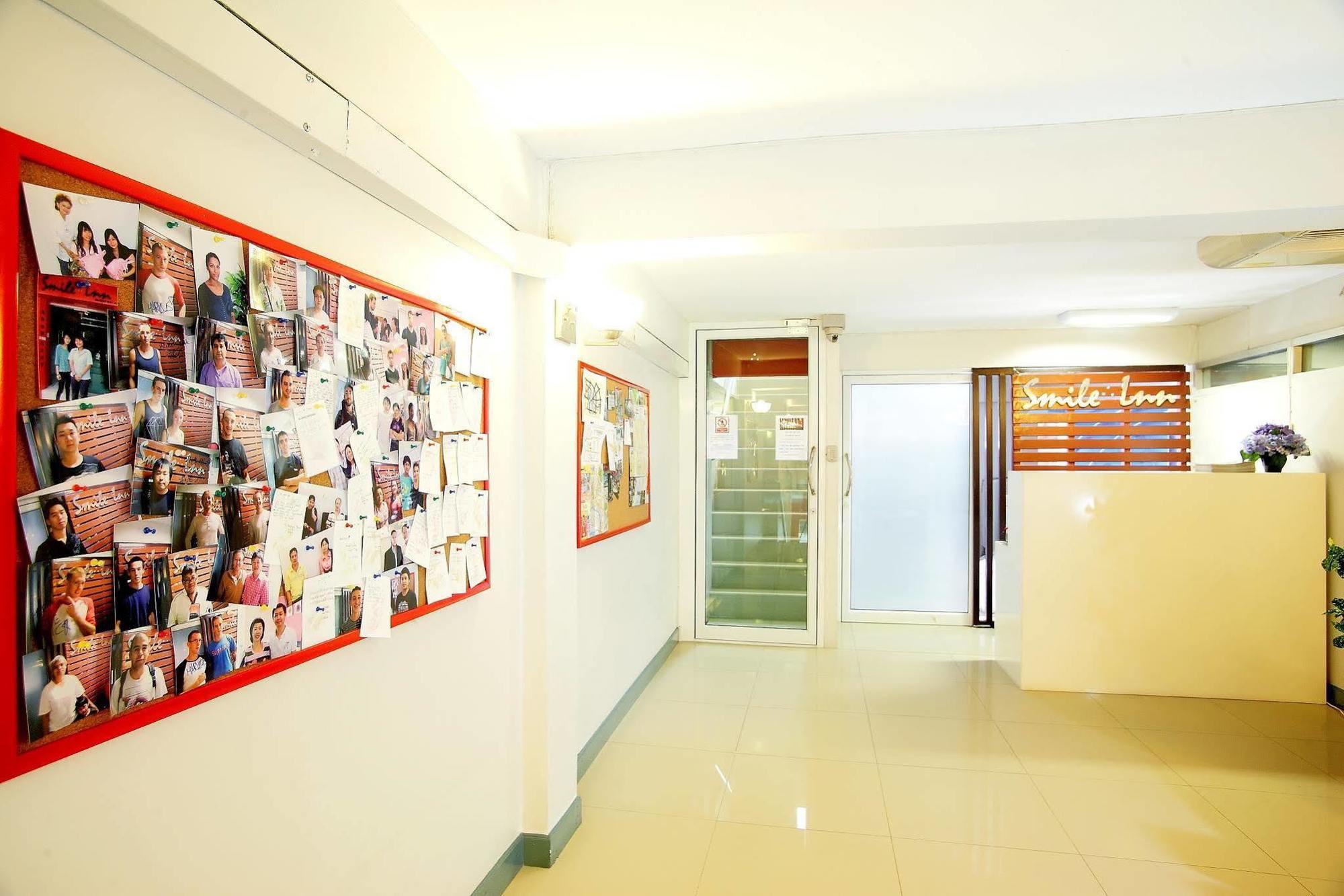 Smile Inn Bangkok Luaran gambar