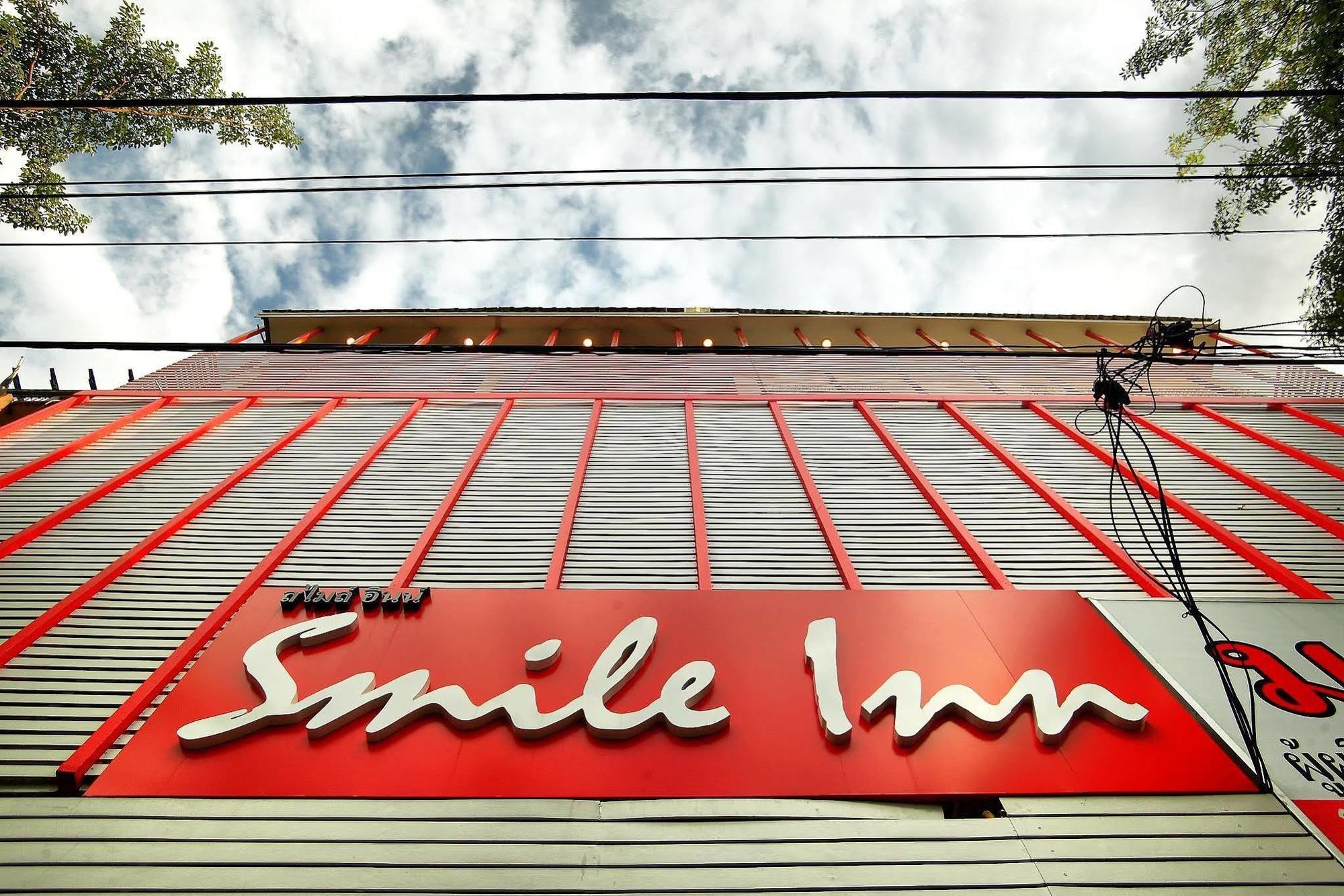 Smile Inn Bangkok Luaran gambar